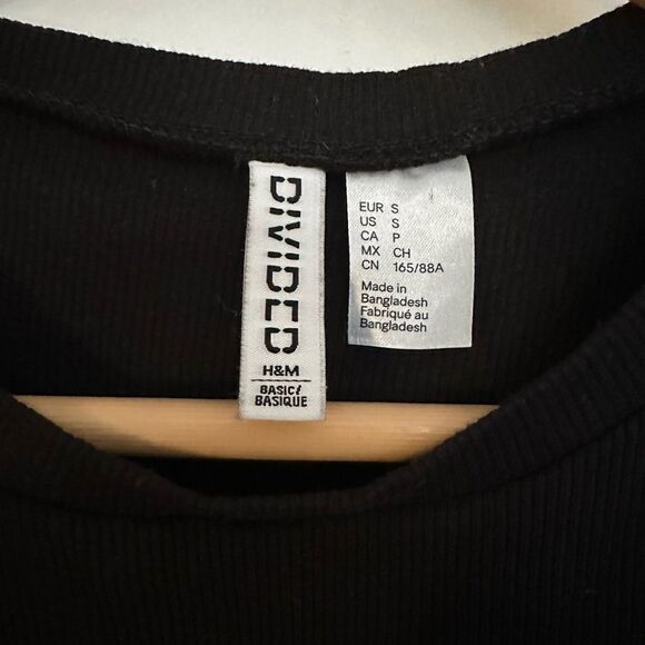 Divided by H&M Tee Shirt Dress Size Small - Picture 3 of 5